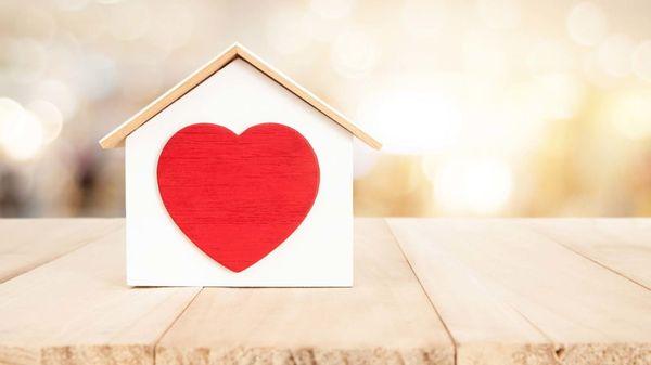 Let me help you fall in love with a home today!