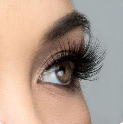 Volume Lash Extensions