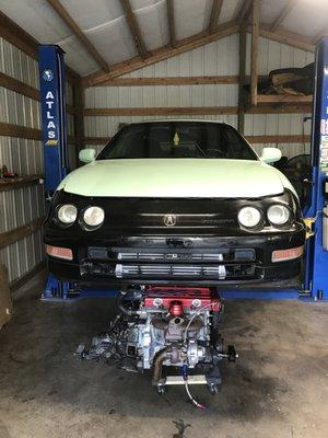 Complete engine overhaul, and budget turbo kit installation on this b20 Integra.