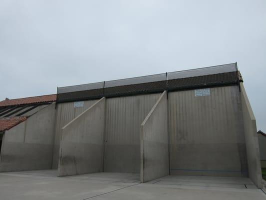 The popular handball court.