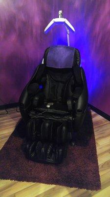 Dreamwave Massage chair, a full body massage experience!