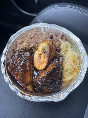 Jerk chicken combo