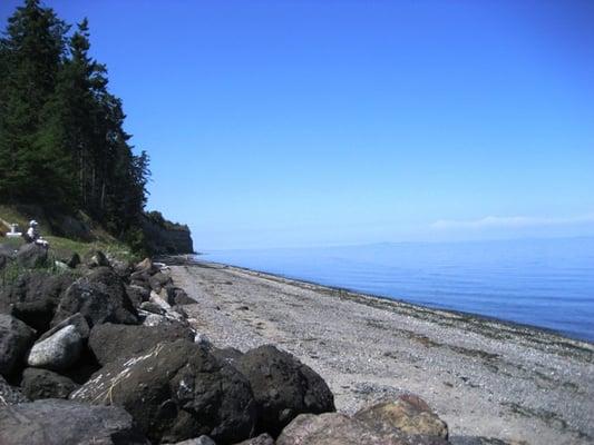 Pt. Williams beach