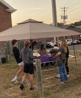 Free meals and games before a Fairview Football Game