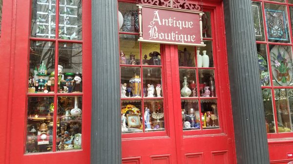 Antique Boutique & Delectable Collectables