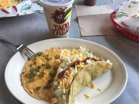 Combo #2: Taco, cheese crisp with jalapeños, and drink.