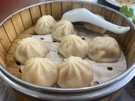 H10 Xiao Long Bao (Soup Dumpling) (8) H10