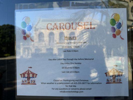 New operator for the carousel with new hours