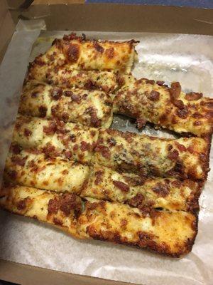 Italian cheese bread with bacon