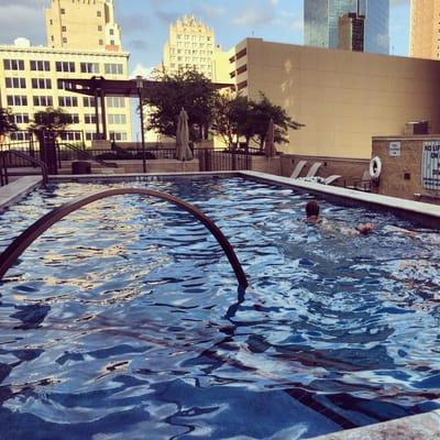 5th floor swimming pool.