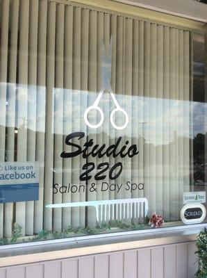 Studio 220 & Day Spa