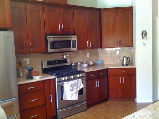 New kitchen with Empress Gold granite countertop.