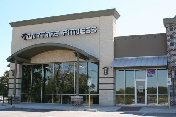 Front of Anytime Fitness of Cedar Park, TX