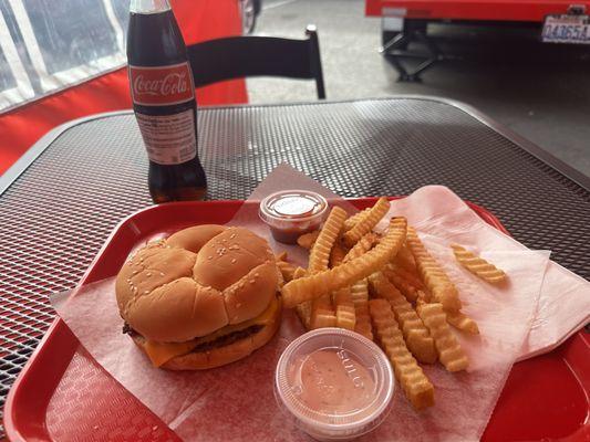 Cheeseburger w fries and a coke