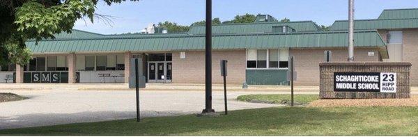 Front view of Schaghticoke Middle School