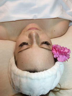 Organic facial massage therapy by windy