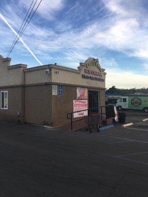 An Ice Cream store that would make Big Worm proud!!