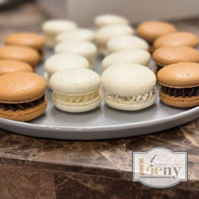 Vanilla, Chocolate and Cooke n Cream Macarons