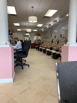 Mary Nail and Day Spa Salon