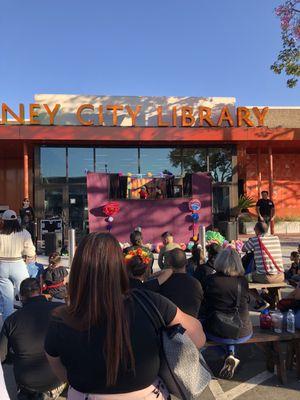 Day of the dead puppet show in front of the Downey city library