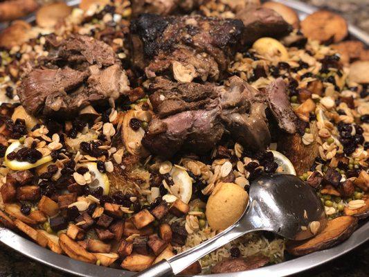 Qouzi - Grilled marinated lamb over rice