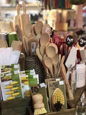 Kitchen gadgets and utensils