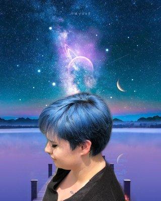 Pixie cut and vibrant blue