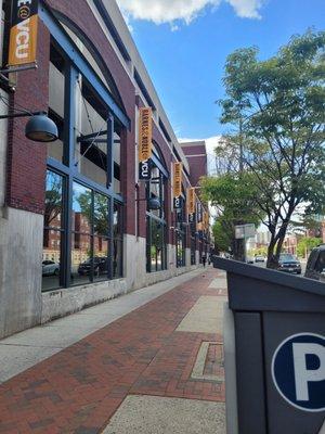 Outside the Barnes and noble VCU bookstore