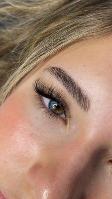 wispy lashes