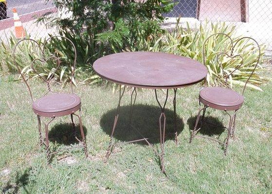 Vintage ice cream table and 2 chairs