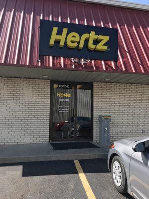 Hertz Car Rental - Springfield - General Rental Center HLE