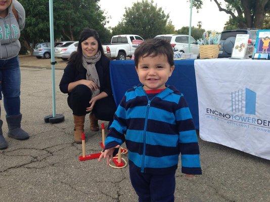 Anna and Francisco at the Encino Farmers Market. Cold weather doesn't stop us from smiling :)