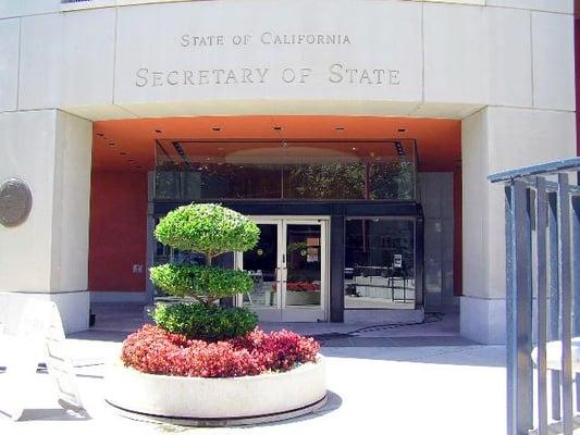 916.480-1225. Daily delivery to the California Secretary of State for business filings. Same day delivery, 24 hour processing.