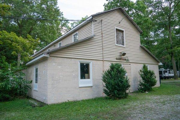 The Barn - board games, pool, foosball & ping pong!