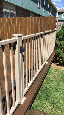 Westbury Aluminum deck railing