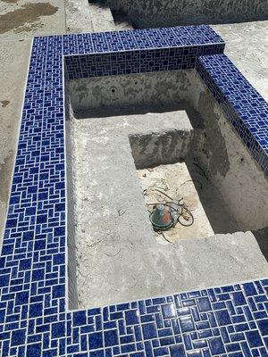 Plaster removal from pool