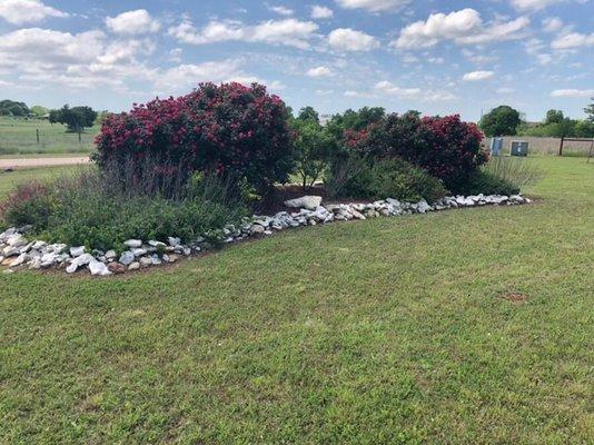 Flowerbed installation