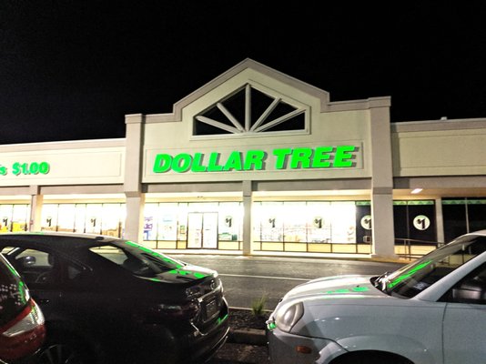 Dollar Tree, Moorestown, NJ storefront