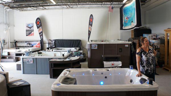 The Treasure Coasts Largest Selection of Running Hot Tubs