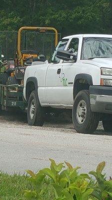 Threw their trash out of the truck at Middleburg McDonalds 6/21 at 12:10.