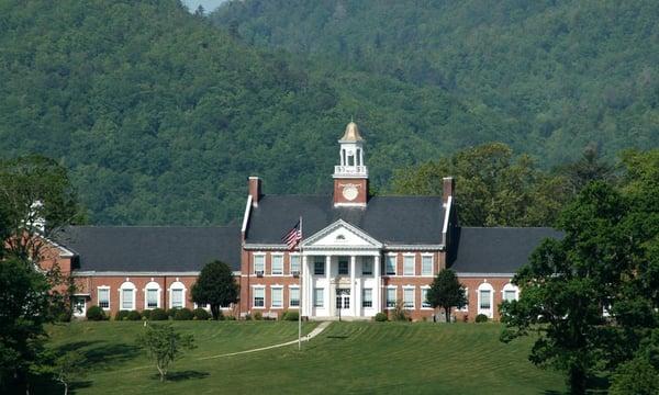 Rabun Gap-Nacoochee School, est. 1903