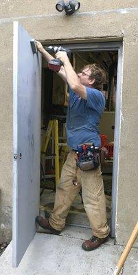 Joe’s is installing a new commercial metal door in Elmwood Park,NJ