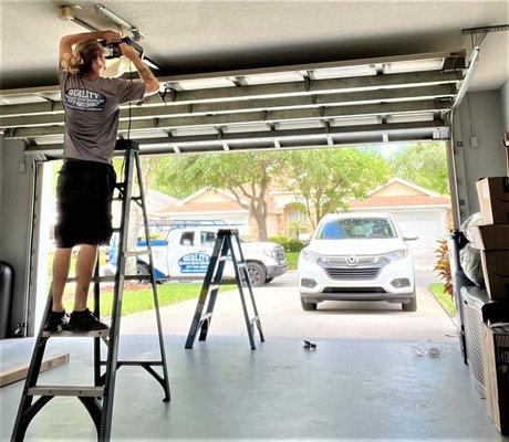 Affordable, professional, friendly garage door repair and service!