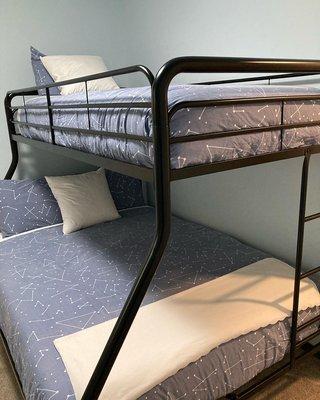 Bunk bed room airbnb in poconos!