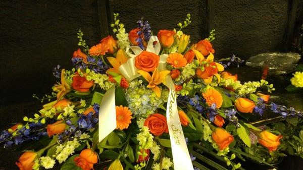 We specialize in sending custom funeral designs to local funeral homes or across the country. Www.americas.florist