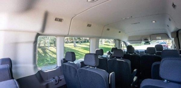 15 Passenger Rental Vans From TPA Van Rental Offer Plenty of Room For Everyone!