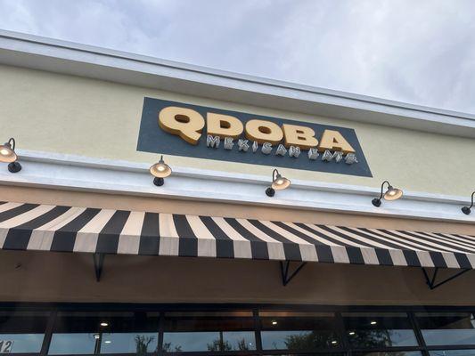 Qdoba outside sign