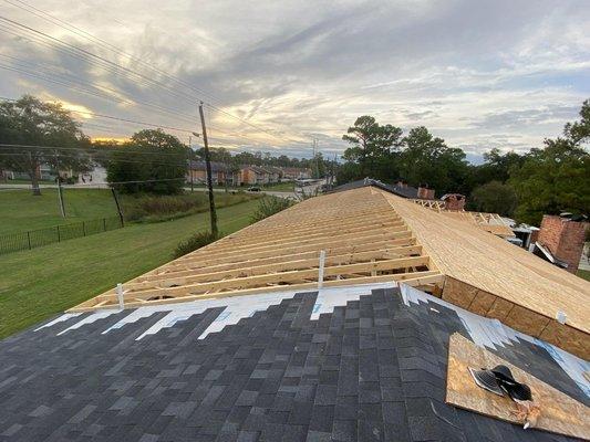 Roof replacement for house