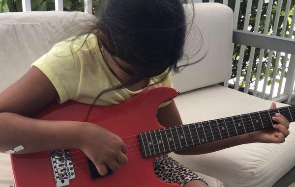 Guitar classes for children