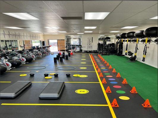 Trainer-Fit gym located in Quartz Hill CA